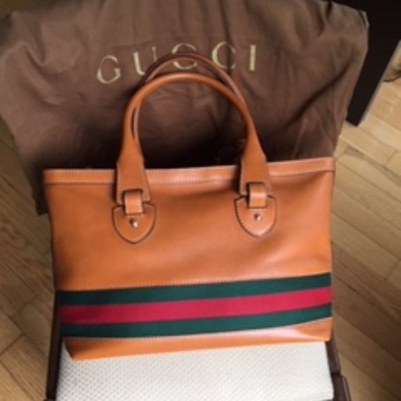 GUCCI Italian leather bag - Tan - Picture 2 of 15